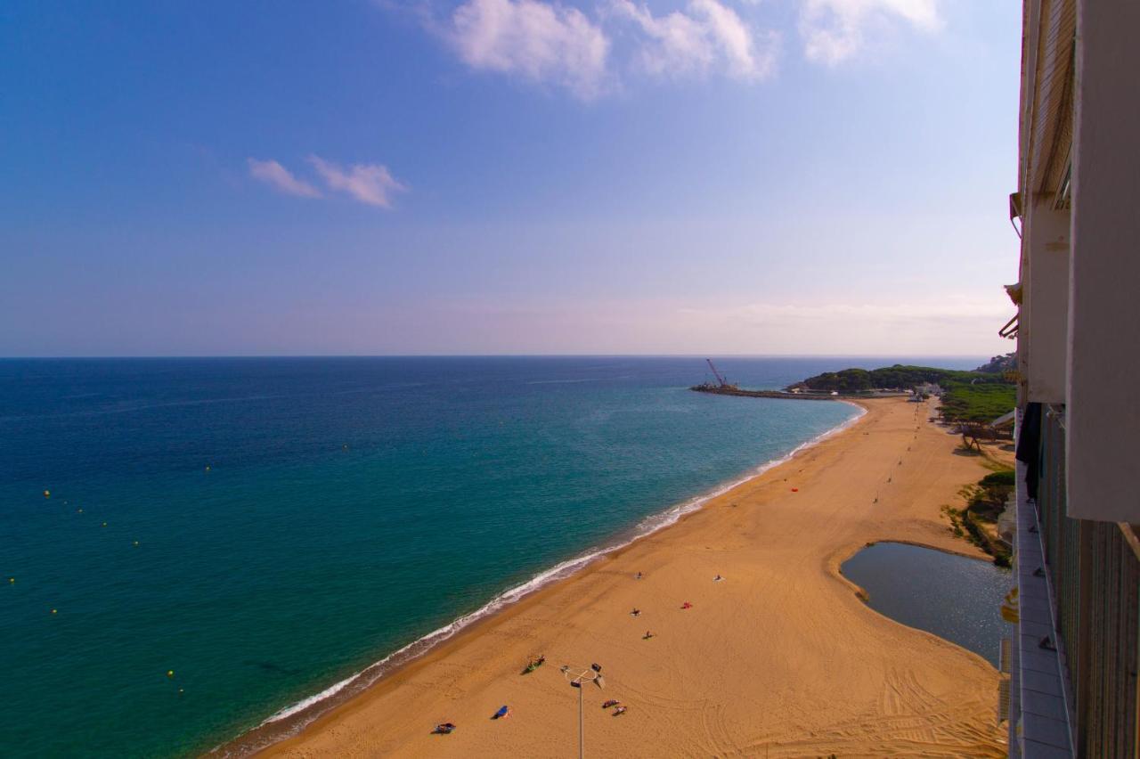 Coconut Beach Boutique Studio Платжа-д'Ару Екстер'єр фото